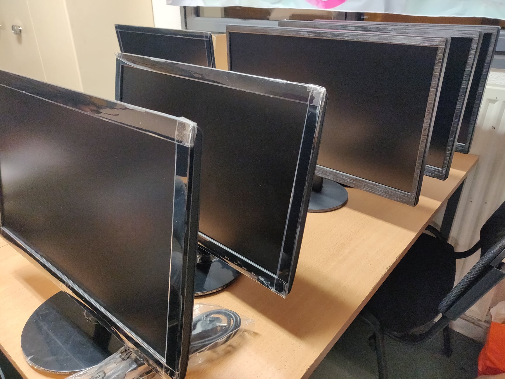 Le matériel informatique peut être réservé par les étudiants pour suivre au mieux le cours à distance